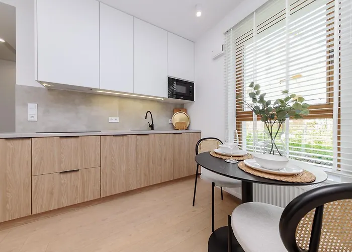 Ludwiki 4d - - Better * Warszawa